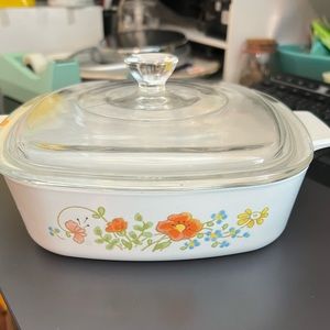 Vintage Square Corningware 2.5 qt
